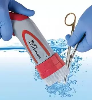 xx_ruhof-aquabrush-e2e335e3ab995fd15b01a501bd5bacff.webp